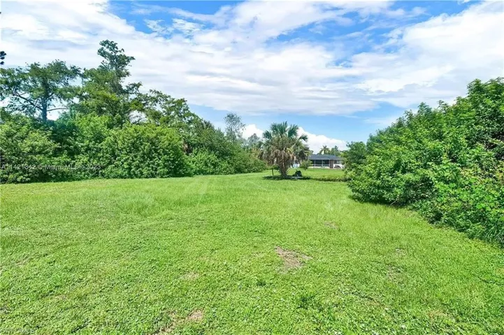 1480  17th SW ST, Naples, FL 34117