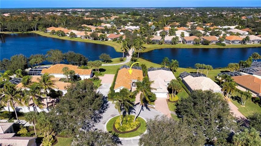 Cul-de-Sac Waterfront Lot