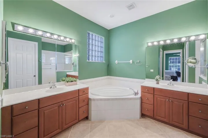 28130 L Burton Fletcher Ct, Bonita Springs, Florida 34135