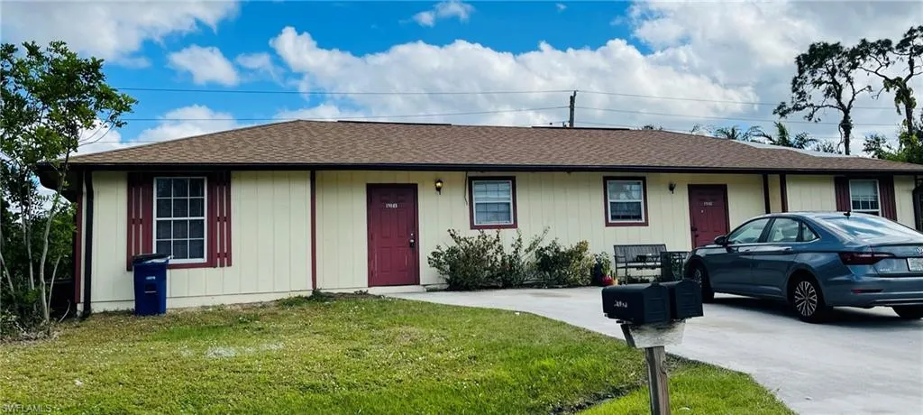 19045  Holly  RD, Fort Myers, FL 33967