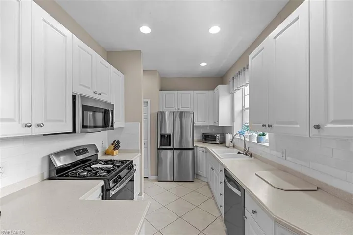 3975  Deer Crossing  CT, Naples, FL 34114