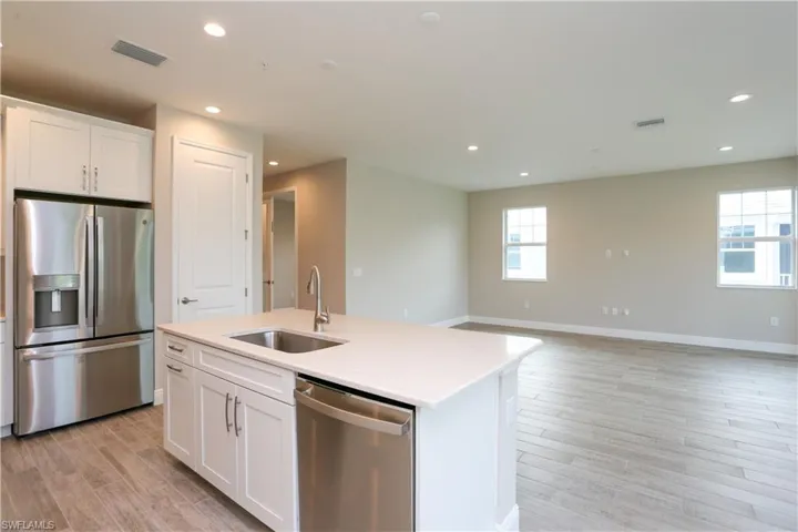 2626 Seychelles Cir 1405, Naples, Florida 34112