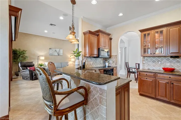 13037  Simsbury  TER, Fort Myers, FL 33913
