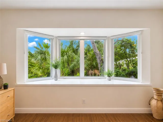27549 Riverbank Dr, Bonita Springs, Florida 34134