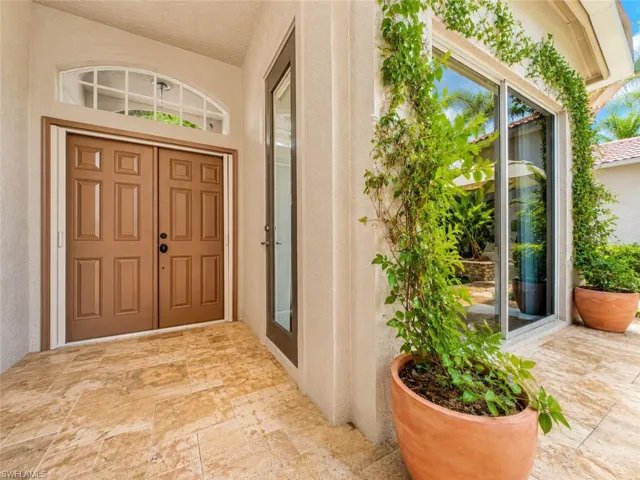 27549 Riverbank Dr, Bonita Springs, Florida 34134