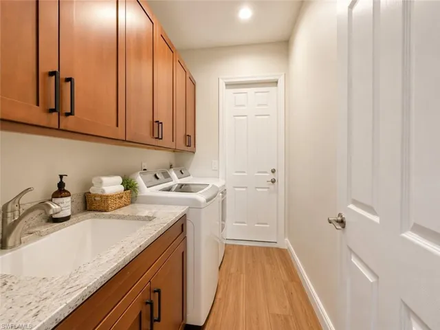 27549 Riverbank Dr, Bonita Springs, Florida 34134