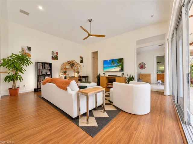 27549 Riverbank Dr, Bonita Springs, Florida 34134