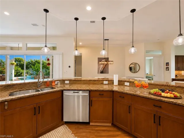 27549 Riverbank Dr, Bonita Springs, Florida 34134