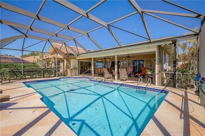 Western Exposure for maximum pool use