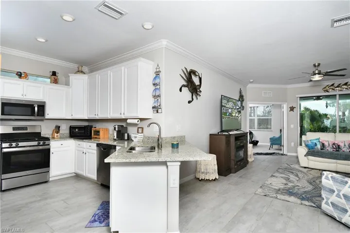 17709 Woodland Ct, Punta Gorda, Florida 33982