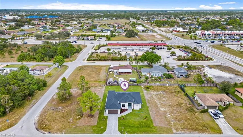 Birds eye view of property