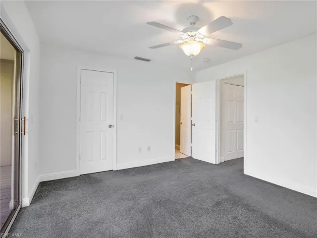 25484  Cockleshell  DR, Bonita Springs, FL 34135