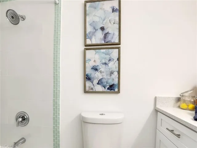 25484  Cockleshell  DR, Bonita Springs, FL 34135