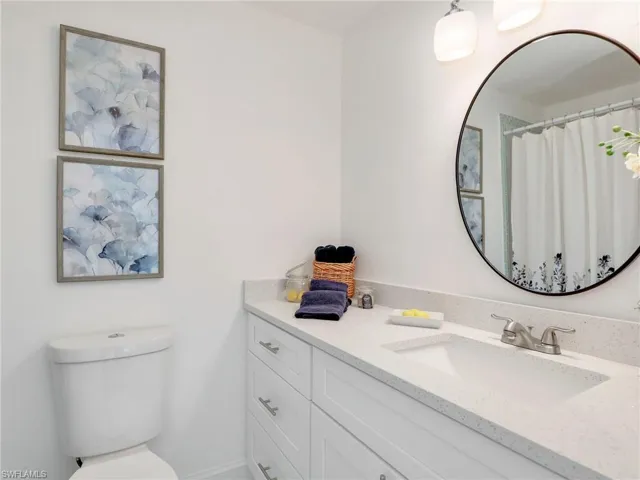 25484  Cockleshell  DR, Bonita Springs, FL 34135
