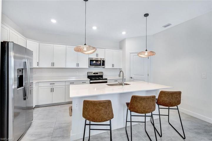 This kitchen is a chef's dream!
