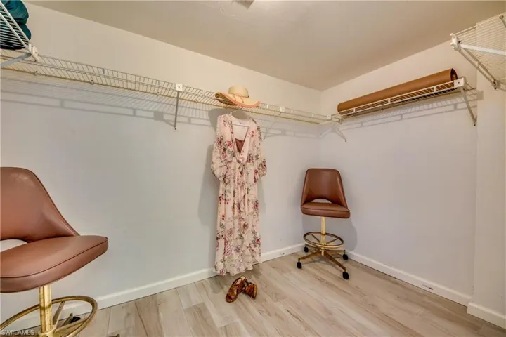 Master Walk in CLoset