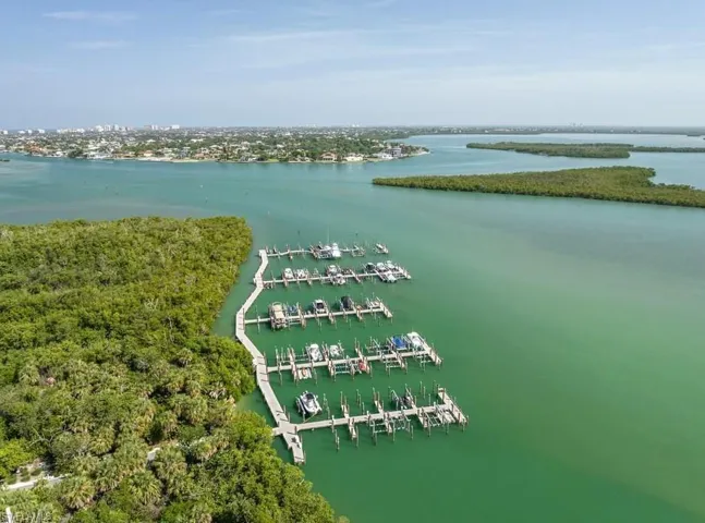 822  Whiskey Creek  DR, Marco Island, FL 34145
