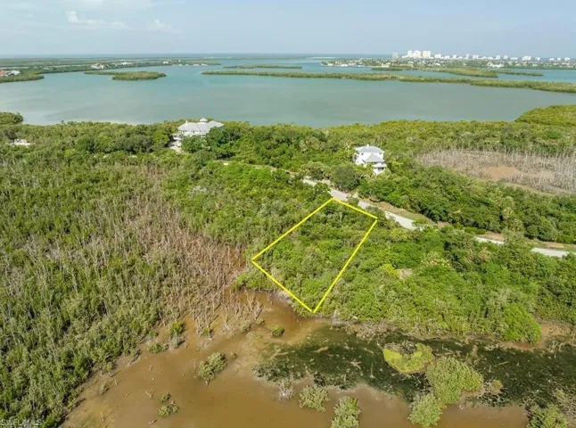 822  Whiskey Creek  DR, Marco Island, FL 34145