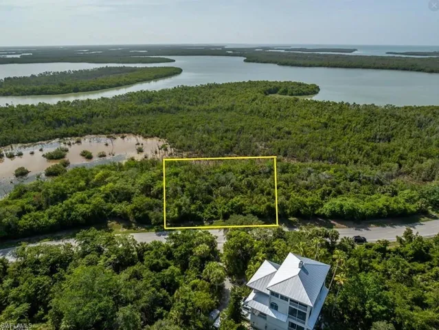 822  Whiskey Creek  DR, Marco Island, FL 34145