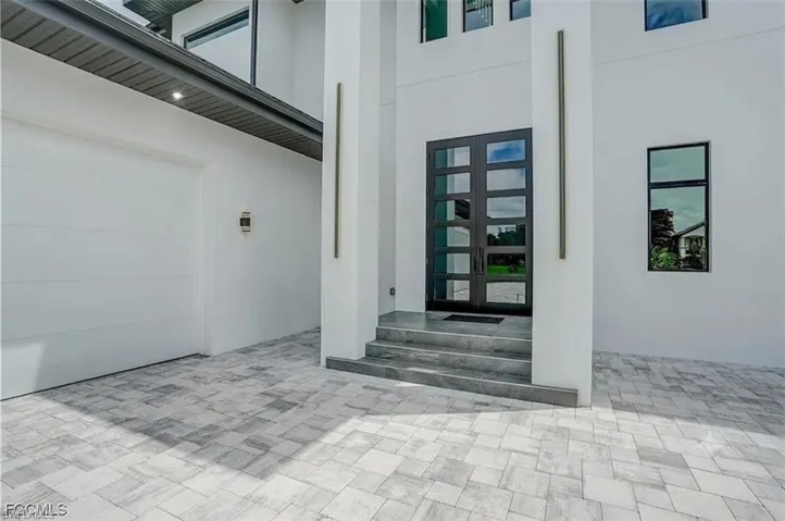 6390 River Club Ct, North Fort Myers, Florida 33917