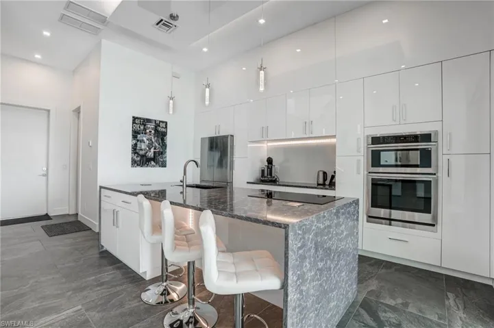 6390 River Club Ct, North Fort Myers, Florida 33917