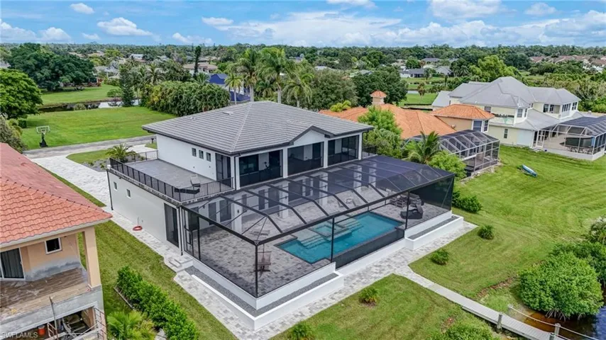 6390 River Club Ct, North Fort Myers, Florida 33917