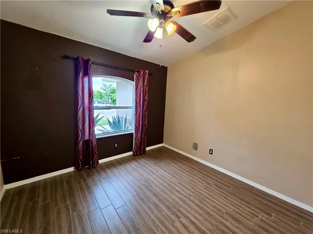 1803 Sw 2nd Ave, Cape Coral, Florida 33991