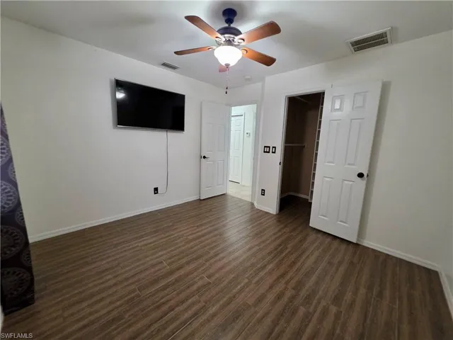 1803 Sw 2nd Ave, Cape Coral, Florida 33991