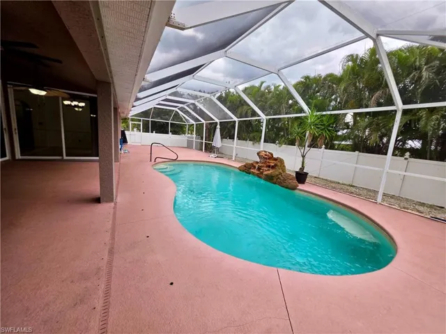 1803 Sw 2nd Ave, Cape Coral, Florida 33991