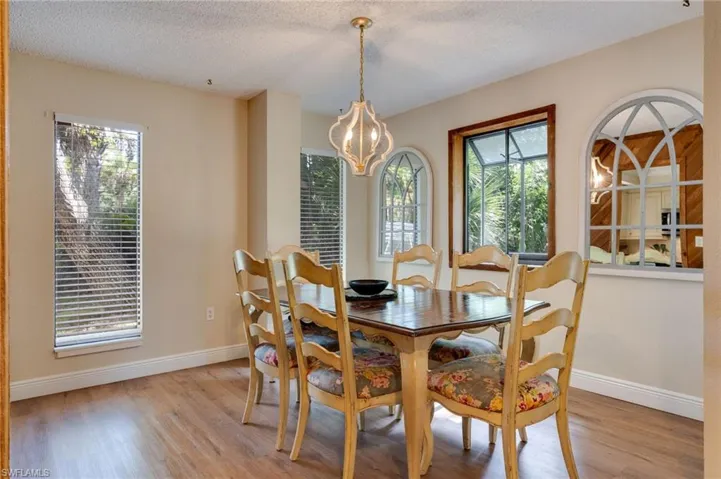 4613 Orange River Loop Rd, Fort Myers, Florida 33905