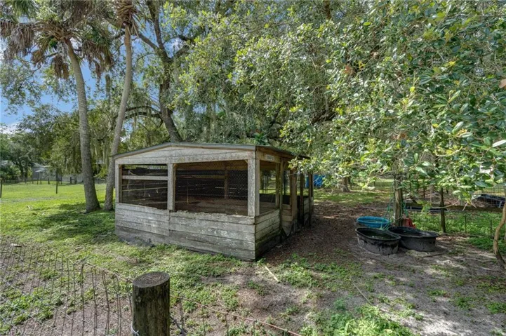 4613 Orange River Loop Rd, Fort Myers, Florida 33905