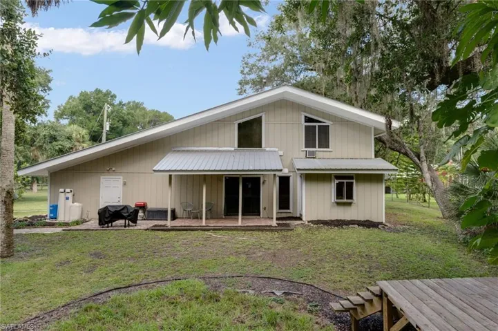 4613 Orange River Loop Rd, Fort Myers, Florida 33905