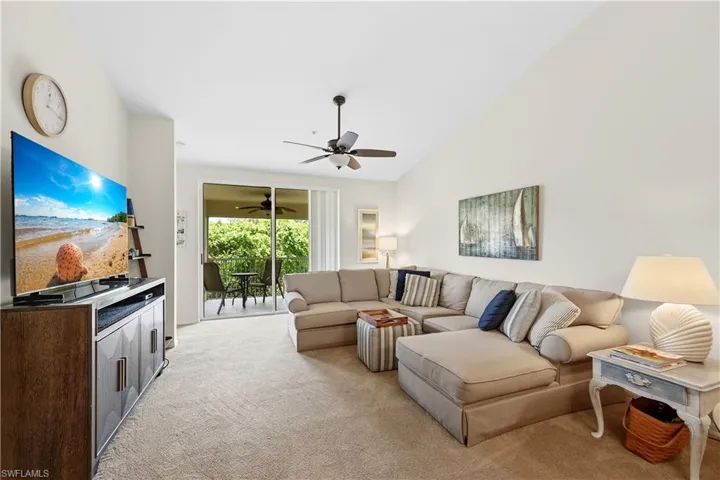 6605 Huntington Lakes Cir 203, Naples, Florida 34119