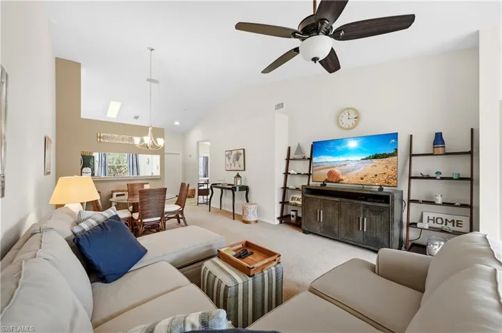 6605 Huntington Lakes Cir 203, Naples, Florida 34119