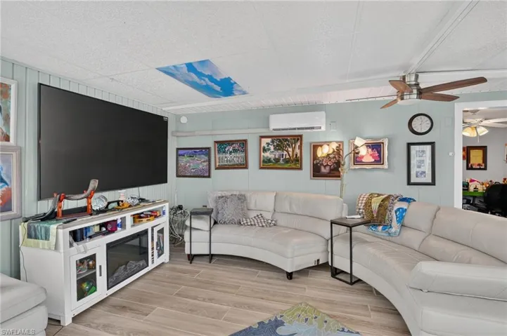 14633 Paul Revere Loop, North Fort Myers, Florida 33917