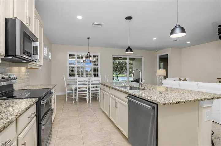 14649  Catamaran  PL, Naples, FL 34114