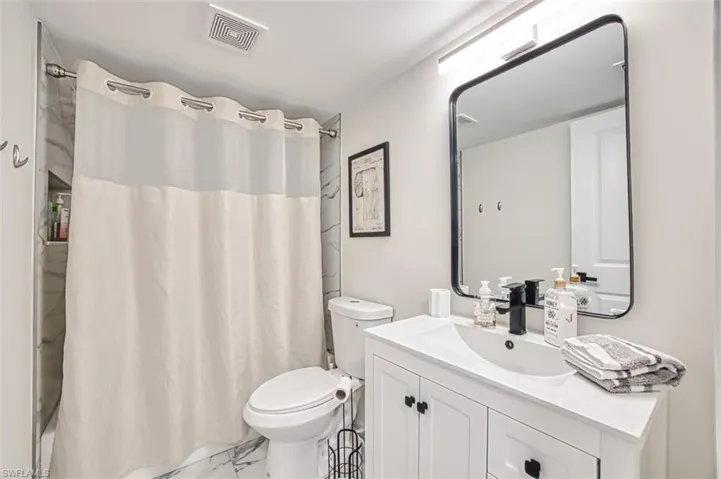 Guest-Bath