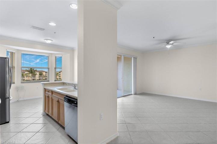 8490  Kingbird  LOOP, Estero, FL 33967