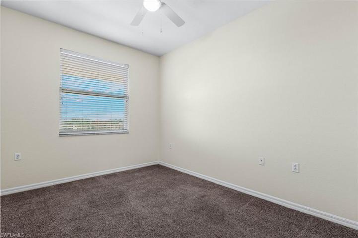 8490  Kingbird  LOOP, Estero, FL 33967
