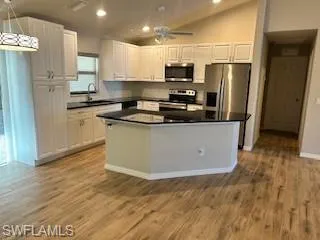 2136 SW 8th  PL, Cape Coral, FL 33991