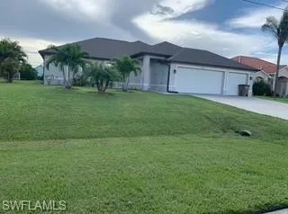 2136 SW 8th  PL, Cape Coral, FL 33991