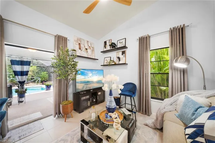 19101 Pine Run Ln, Fort Myers, Florida 33967