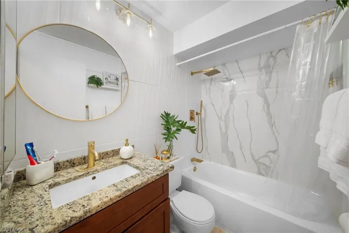 19101 Pine Run Ln, Fort Myers, Florida 33967