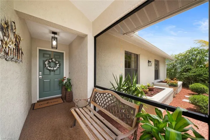 19101 Pine Run Ln, Fort Myers, Florida 33967