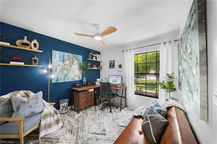 19101 Pine Run Ln, Fort Myers, Florida 33967