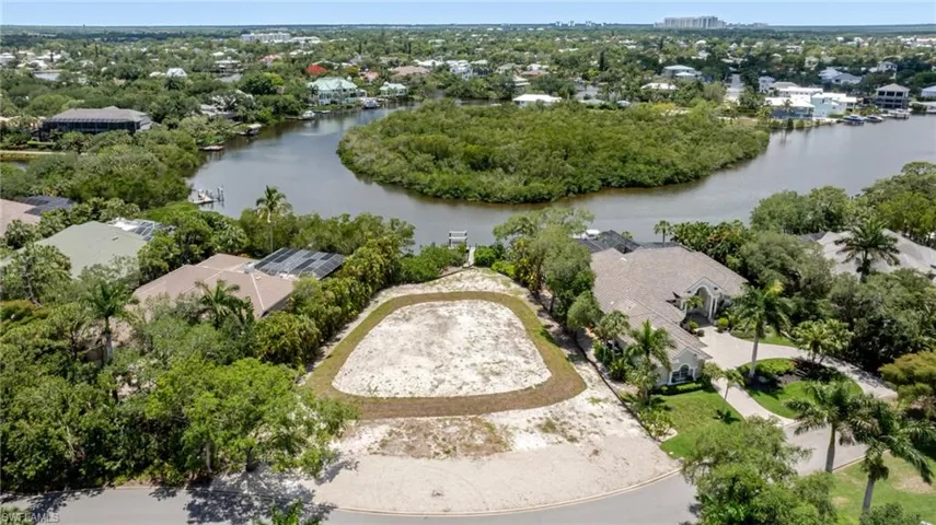 27311 Oak Knoll Dr, Bonita Springs, Florida 34134