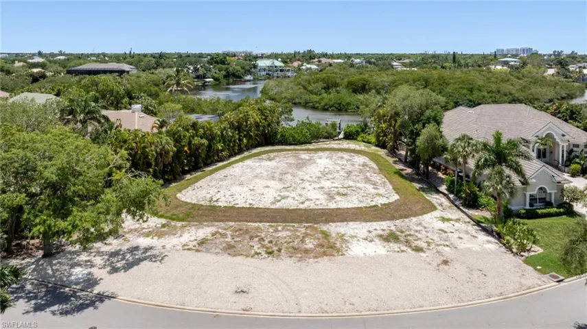 27311 Oak Knoll Dr, Bonita Springs, Florida 34134