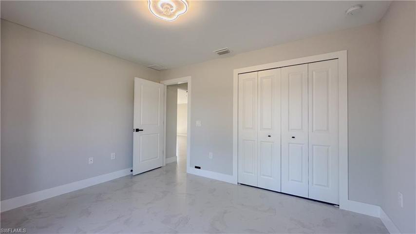 Guest Bedroom #1