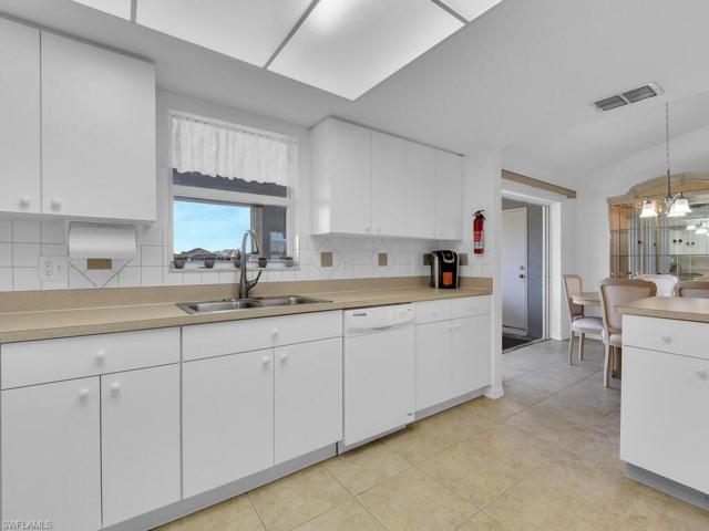 403 NE 21st  AVE, CAPE CORAL, FL 33909
