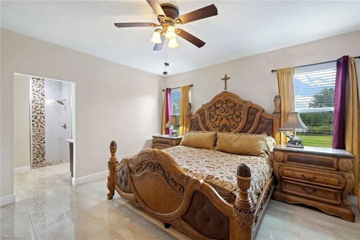 3620  34th SE AVE, Naples, FL 34117